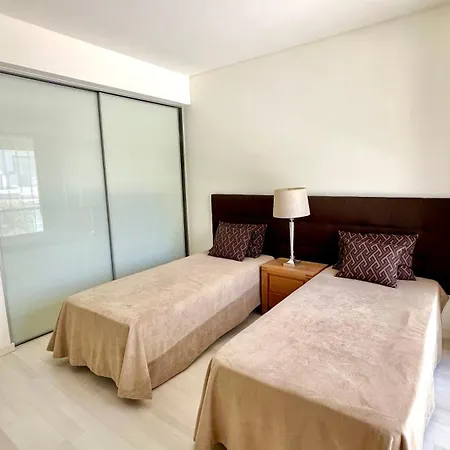 Cavalo Preto Апартаменты